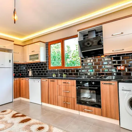 Villa Doga - Kayakoy'de Muhtesem Ozel Havuzlu